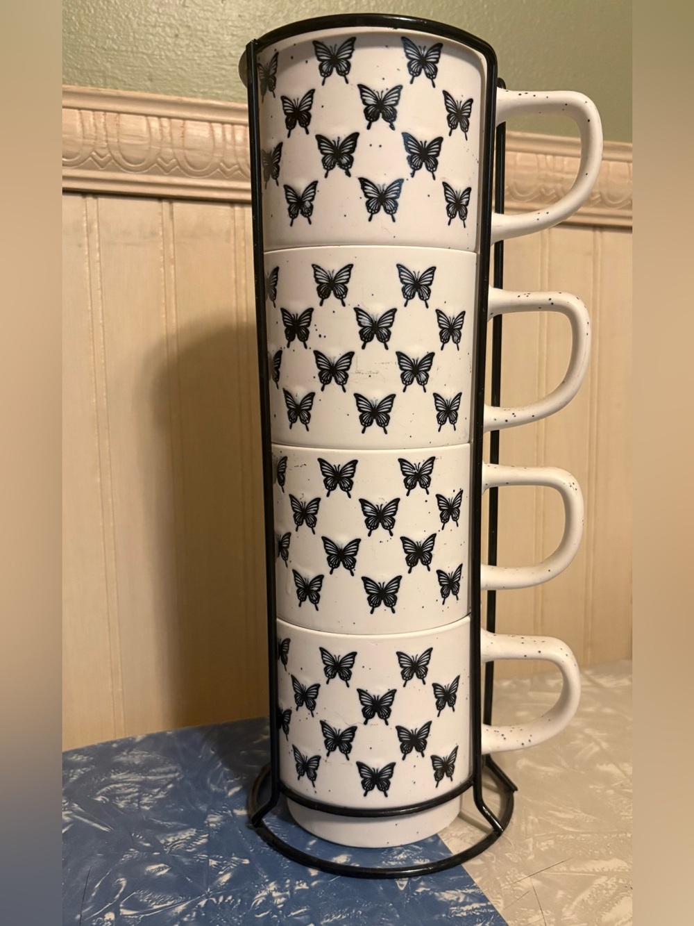 Set of 4 Stackable White Butterfly Mug Set with Stand